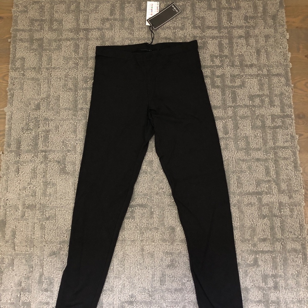 Black leggings